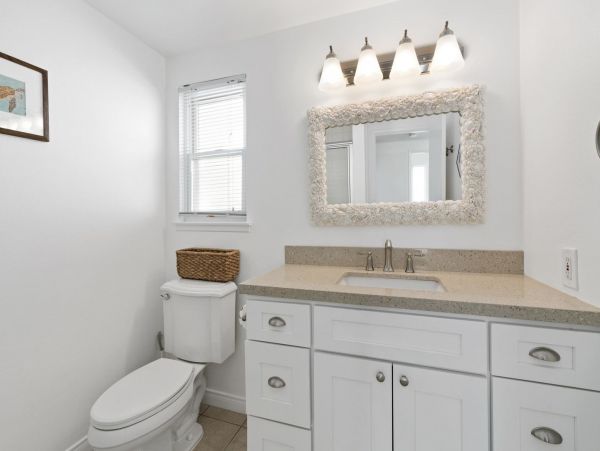 Newport Beach Home 998470