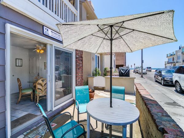 Newport Beach Home 998471