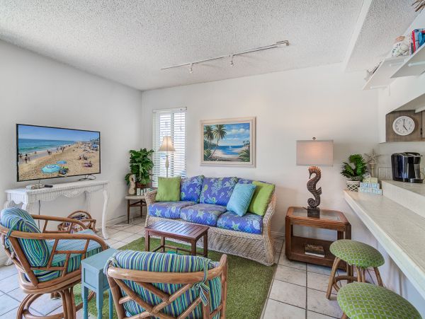 Newport Beach Home 998471