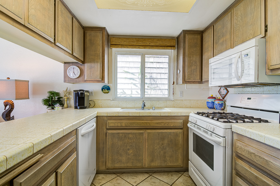 Newport Beach Home 998471