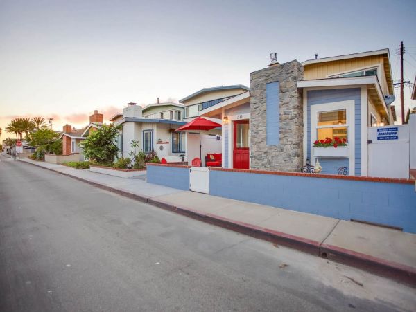 Newport Beach Home 998472