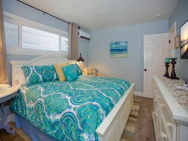 Newport Beach Home 998472