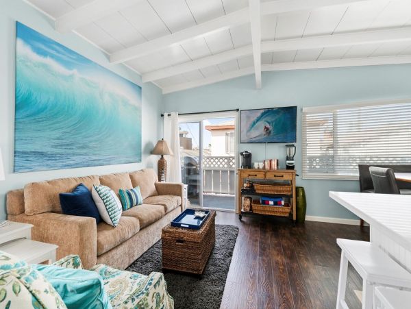 Newport Beach Home 998473