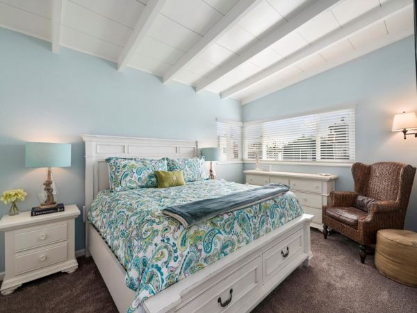 Newport Beach Home 998473