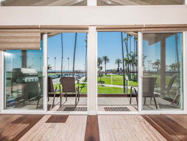 Newport Beach Home 998476