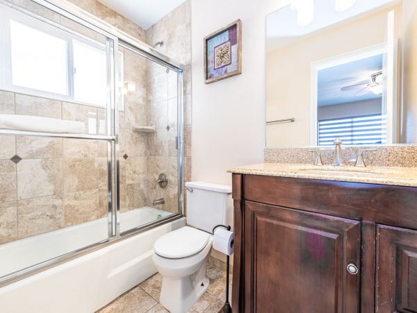 Newport Beach Home 998476