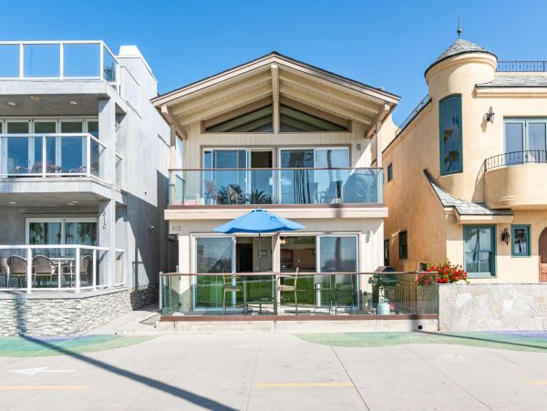 Newport Beach Home 998477