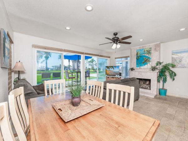 Newport Beach Home 998477