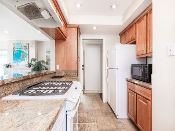 Newport Beach Home 998477