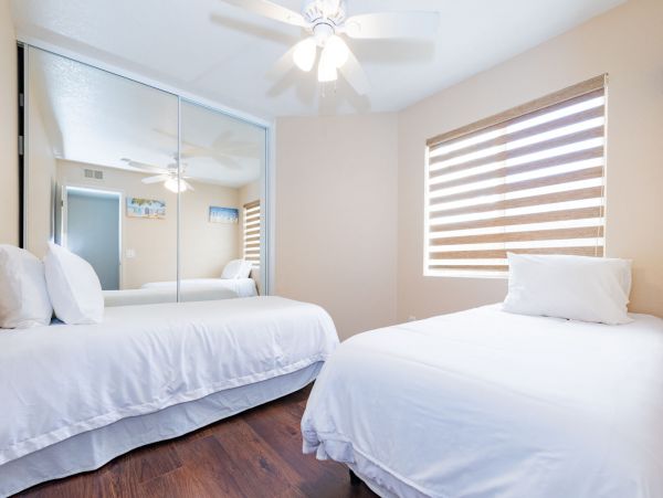 Newport Beach Home 998477