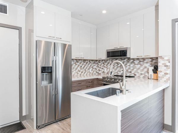 Newport Beach Home 998478