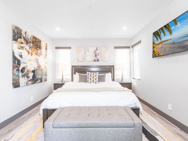 Newport Beach Home 998478