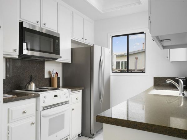 Newport Beach Home 998481