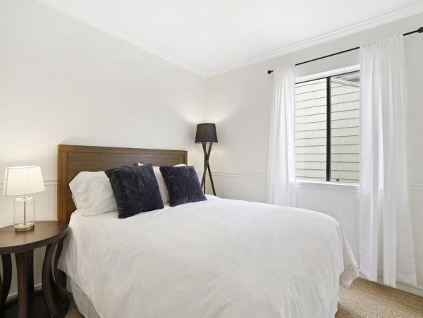 Newport Beach Home 998481