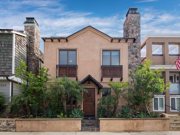 Newport Beach Home 998482