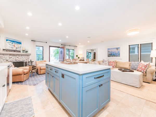 Newport Beach Home 998482