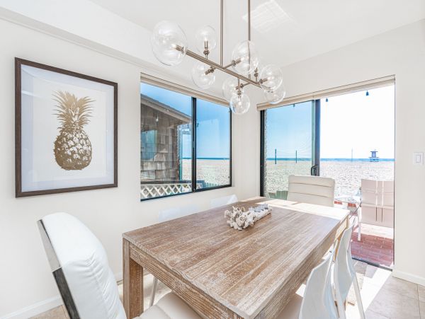 Newport Beach Home 998483