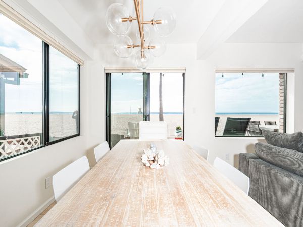 Newport Beach Home 998483