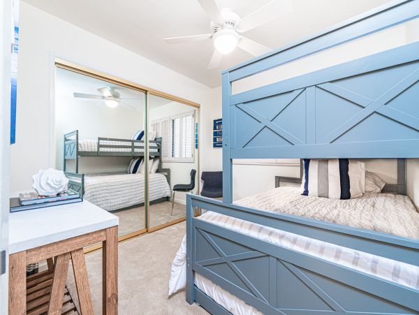 Newport Beach Home 998483