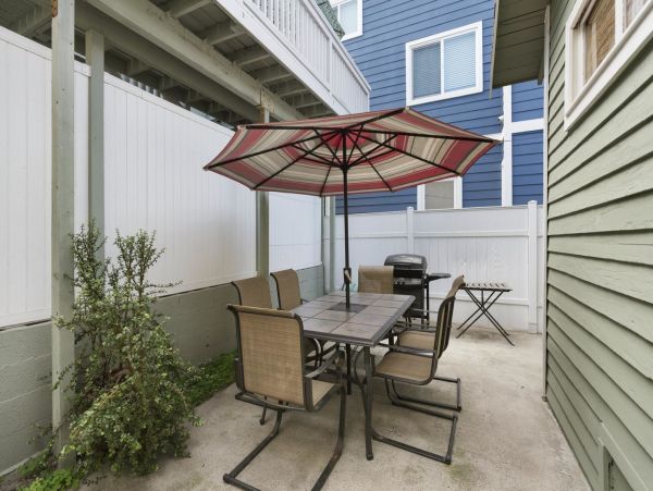 Newport Beach Home 998484