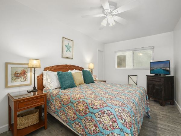 Newport Beach Home 998485