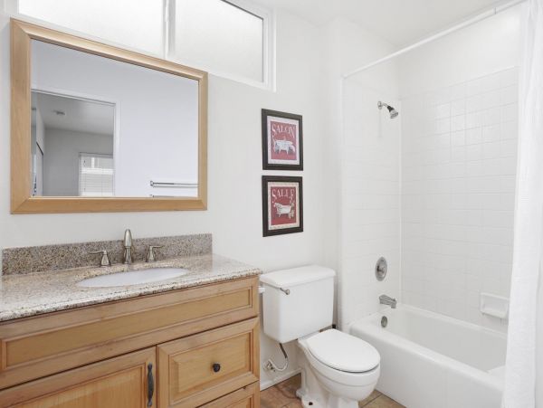 Newport Beach Home 998486