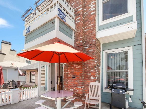 Newport Beach Home 998486