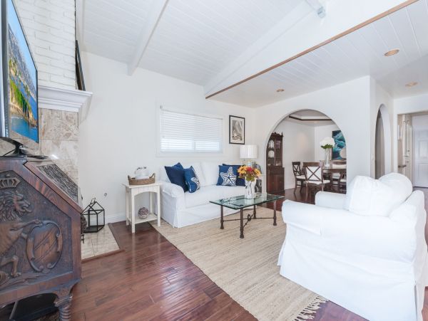 Newport Beach Condo 998488