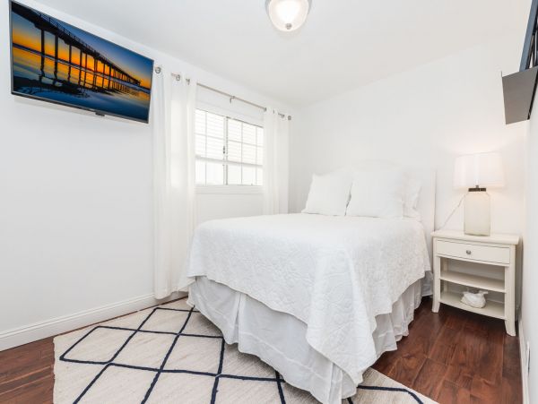 Newport Beach Condo 998488