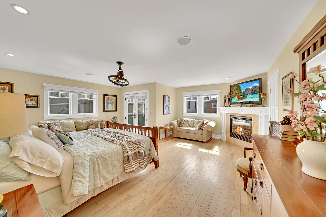 Newport Beach Home 998491