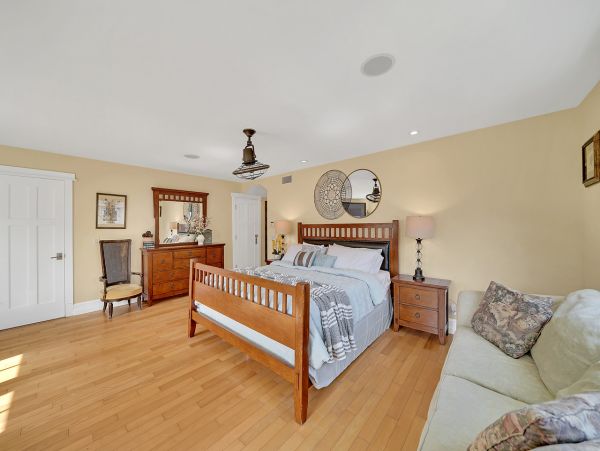 Newport Beach Home 998491