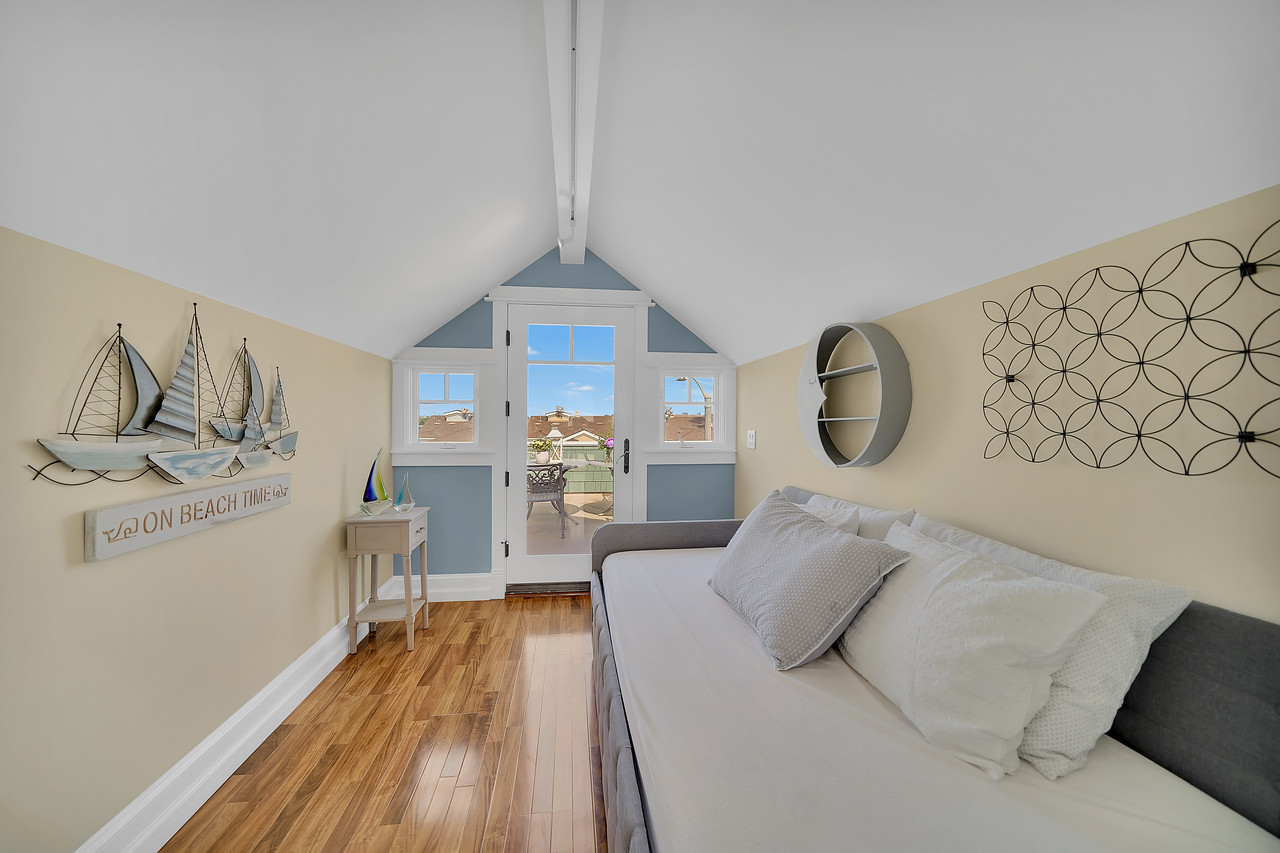 Newport Beach Home 998491