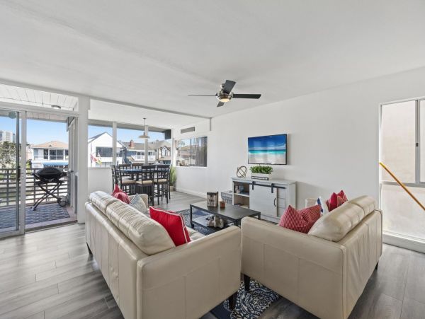 Newport Beach Home 998492