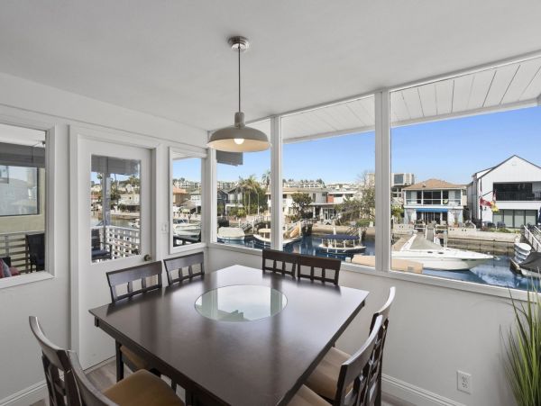 Newport Beach Home 998492