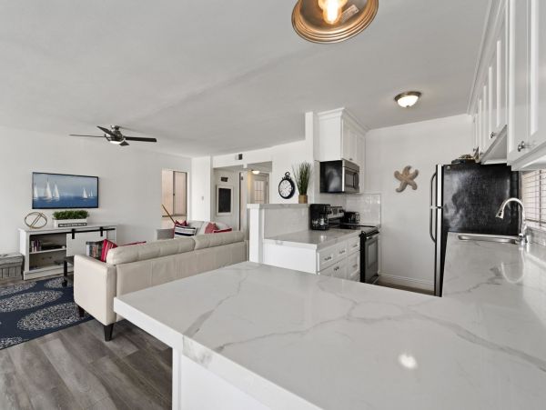 Newport Beach Home 998492