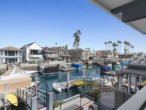 Newport Beach Home 998492