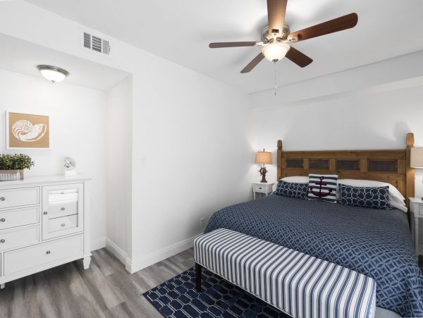Newport Beach Home 998492