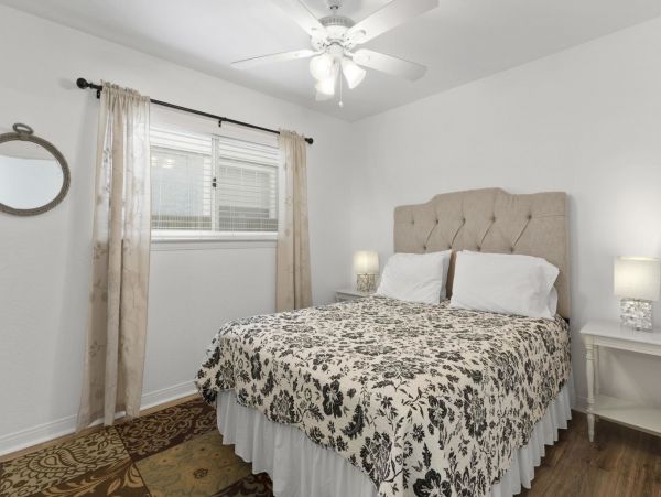 Newport Beach Home 998494
