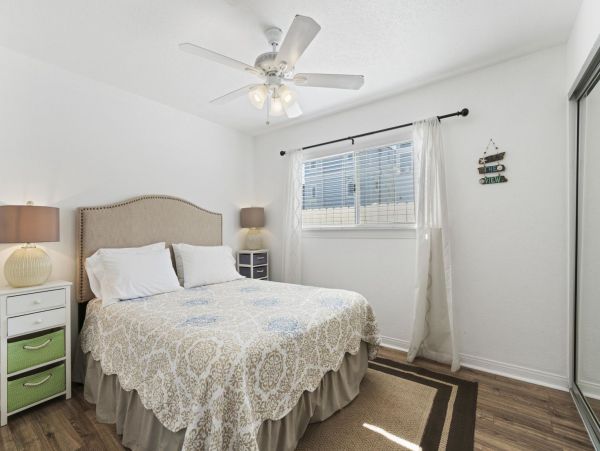 Newport Beach Home 998494