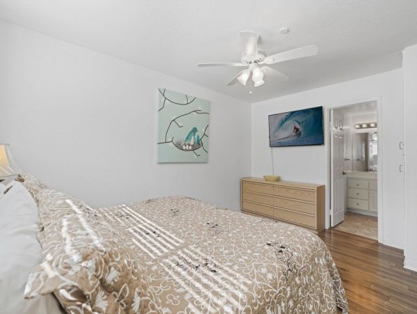 Newport Beach Home 998494