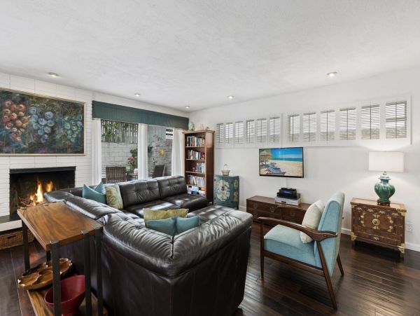 Newport Beach Home 998496