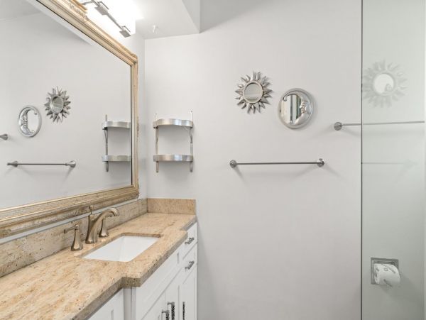 Newport Beach Home 998496