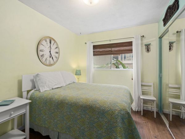 Newport Beach Home 998496