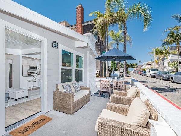 Newport Beach Home 998497