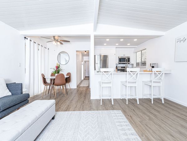 Newport Beach Home 998497