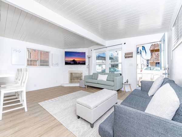 Newport Beach Home 998497