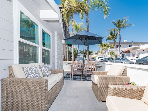 Newport Beach Home 998497