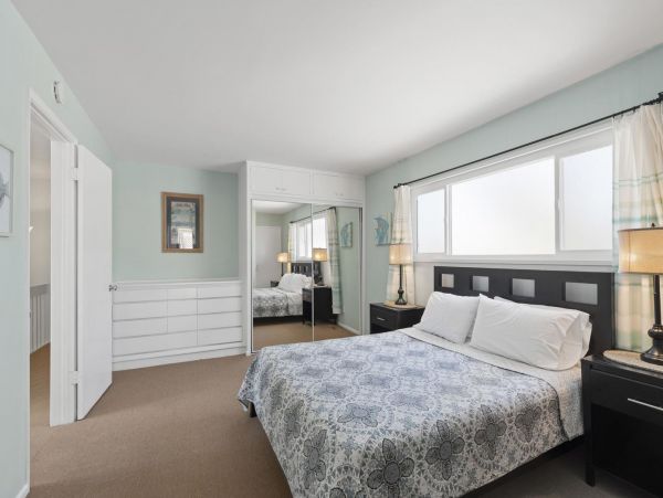 Newport Beach Home 998498