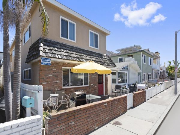 Newport Beach Home 998498