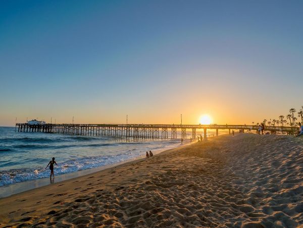 Newport Beach Home 998498